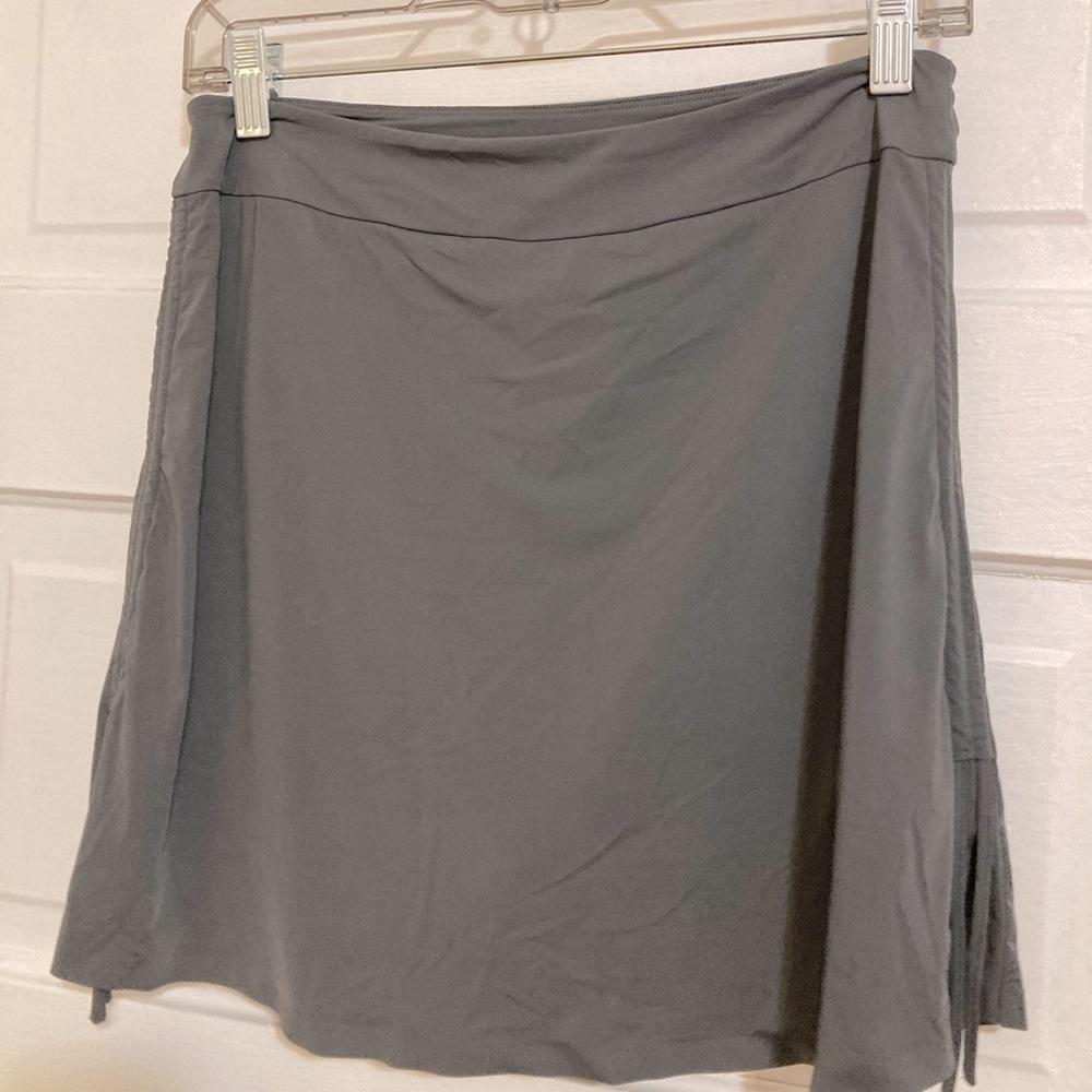G/Fore Small Ruched Charcoal Gray Skort